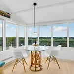 Ferienhaus In With Kitchen *