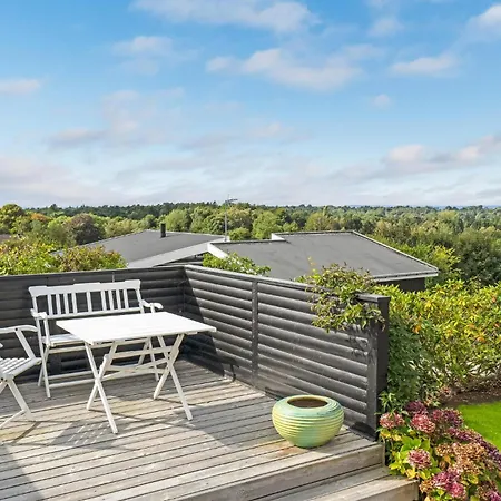 Holiday home In With Kitchen Farevejle